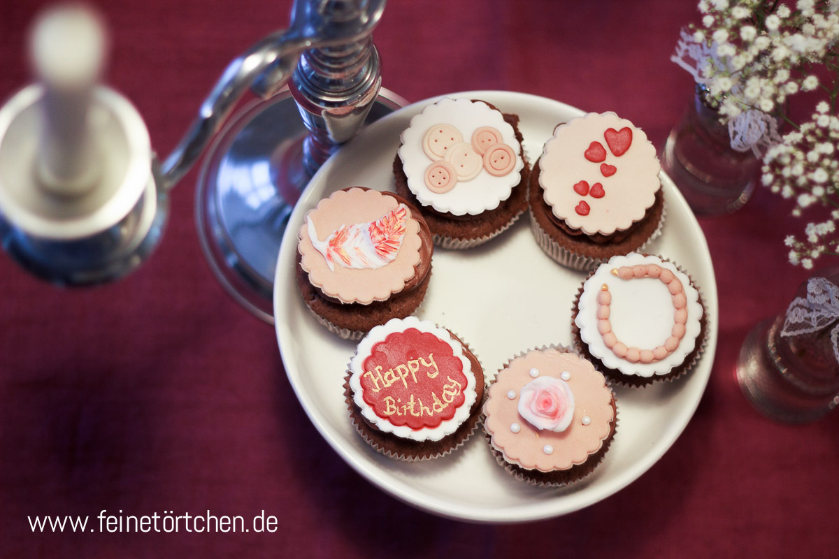 BMW cupcakes  Kuchen ideen, Geburtstagsgeschenk, Torten deko